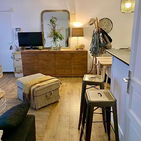Les Jardins De Mistral Apartment *
